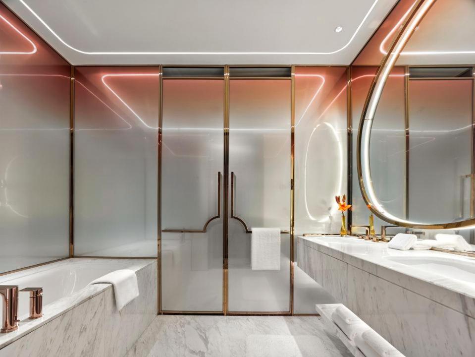 Mgm Qingdao Hotel Kültér fotó